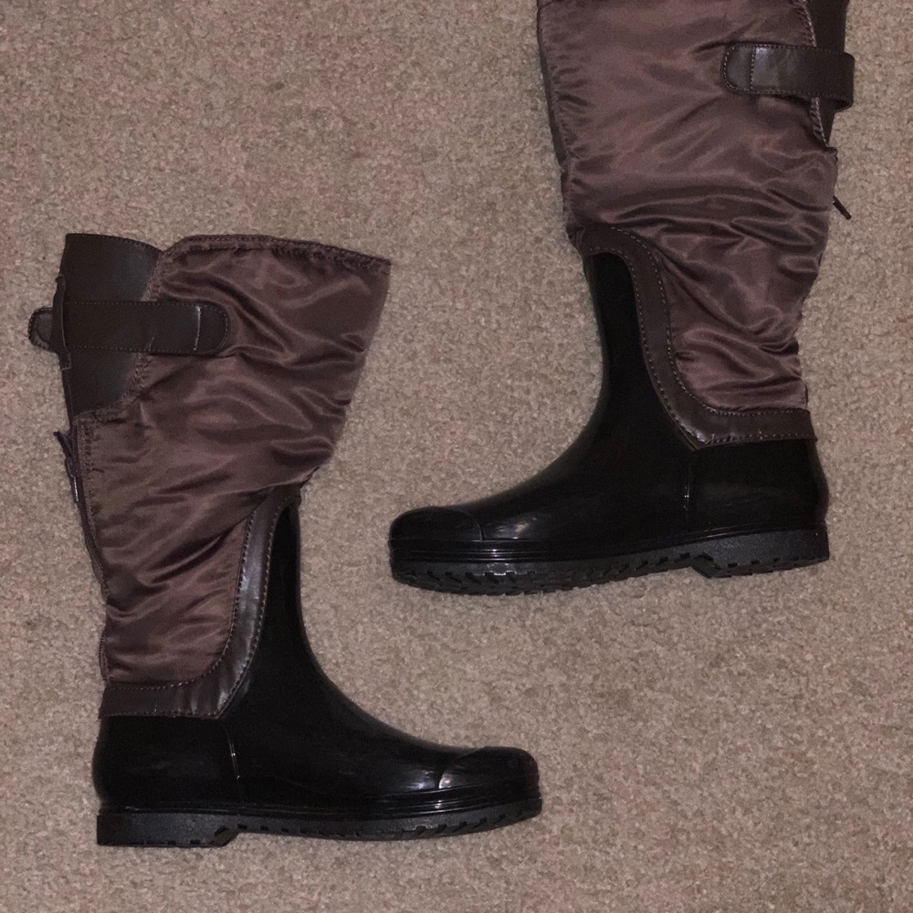 Brown rain boots